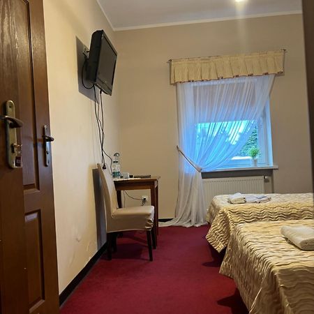 Łęczyca Hotel Chrobry מראה חיצוני תמונה