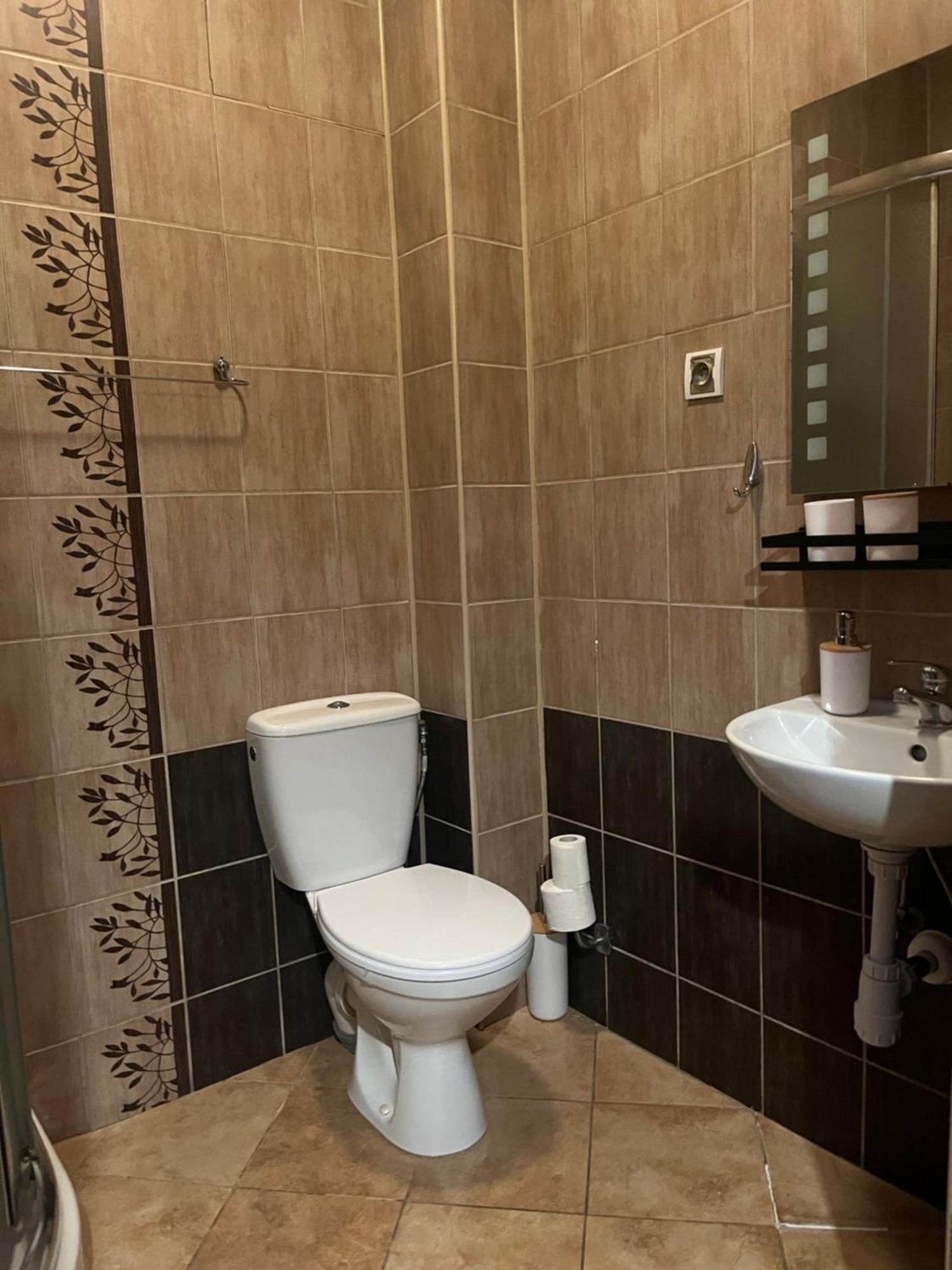Łęczyca Hotel Chrobry מראה חיצוני תמונה